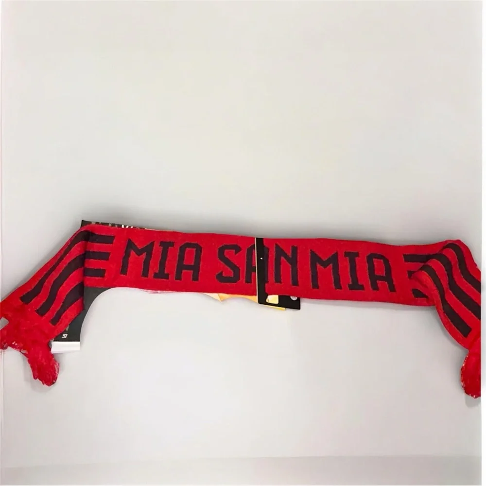 Adidas Bayern Munich Red Fan Scarf